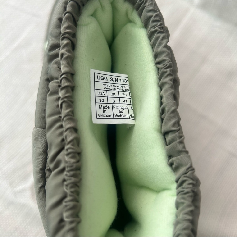 UGG YOSE PUFFER MID WATERPROOF BOOT - Picture 8 of 9